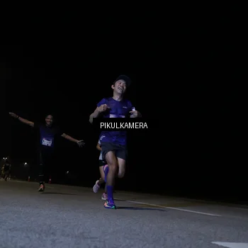 Runner Photo 7514365