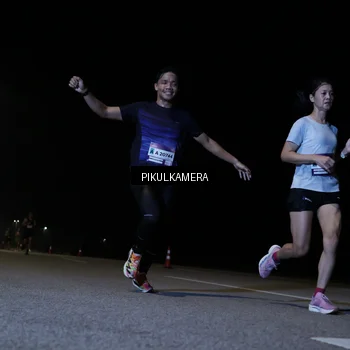 Runner Photo 7514372