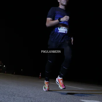 Runner Photo 7514373