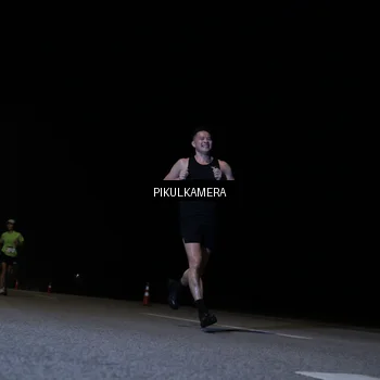 Runner Photo 7514375