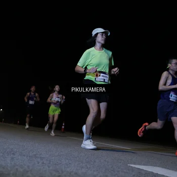 Runner Photo 7514392