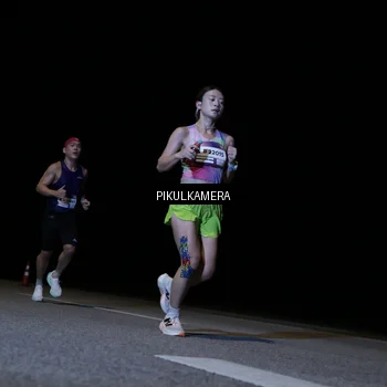 Runner Photo 7514405