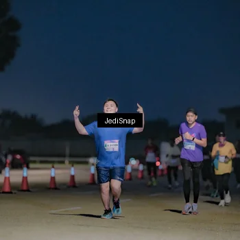 Runner Photo 7514413