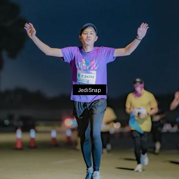 Runner Photo 7514444