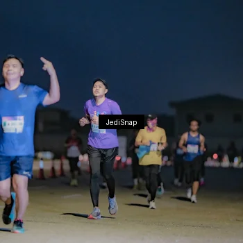Runner Photo 7514455