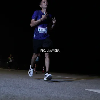 Runner Photo 7514466