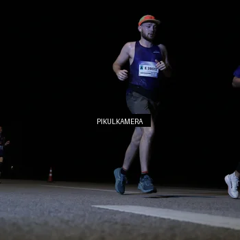 Runner Photo 7514524