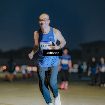 Runner Photo 7514541