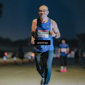 Runner Photo 7514542