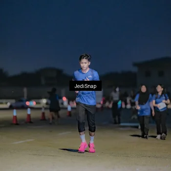 Runner Photo 7514544