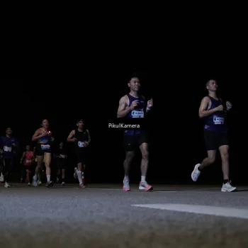 Runner Photo 7514559