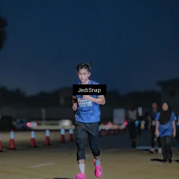 Runner Photo 7514560