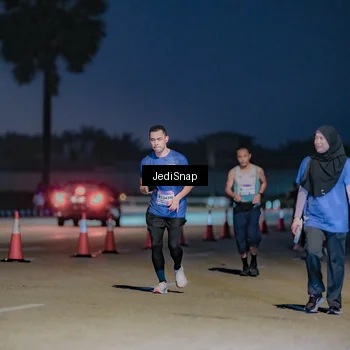 Runner Photo 7514563