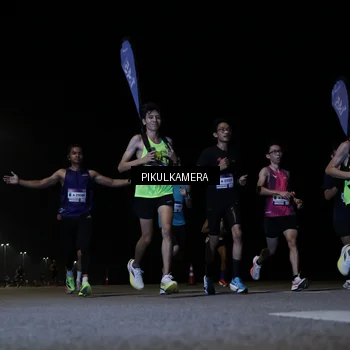 Runner Photo 7514565