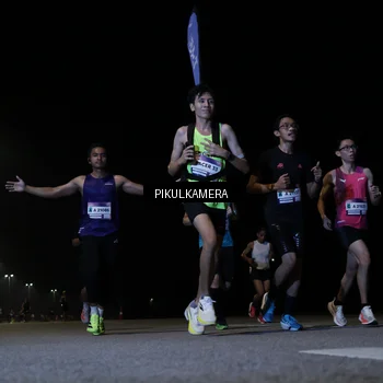 Runner Photo 7514566