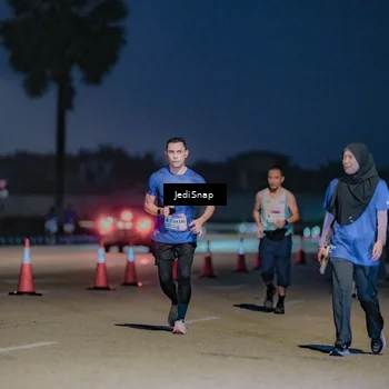 Runner Photo 7514568