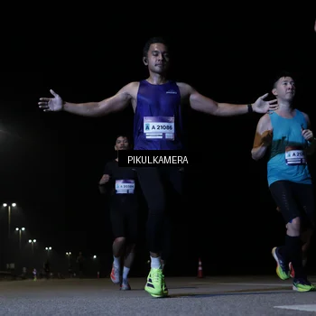 Runner Photo 7514573