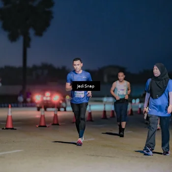 Runner Photo 7514576