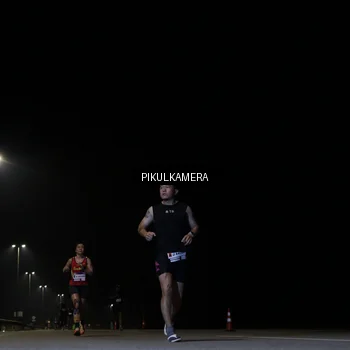 Runner Photo 7514585