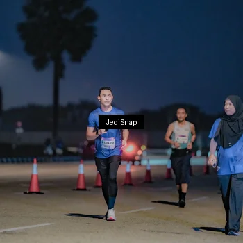Runner Photo 7514589