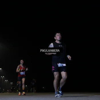 Runner Photo 7514592