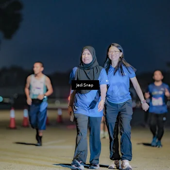 Runner Photo 7514595