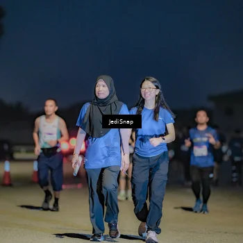 Runner Photo 7514646