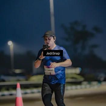 Runner Photo 7514649