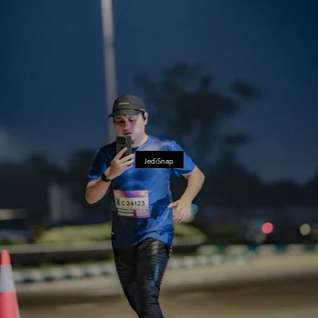 Runner Photo 7514654