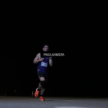 Runner Photo 7514659