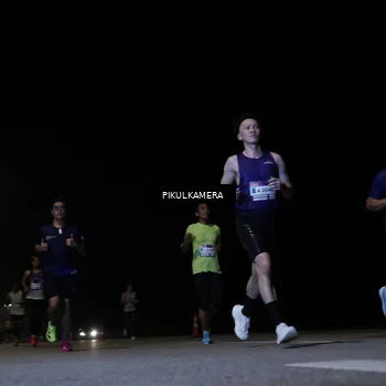 Runner Photo 7514702
