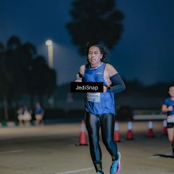 Runner Photo 7514724
