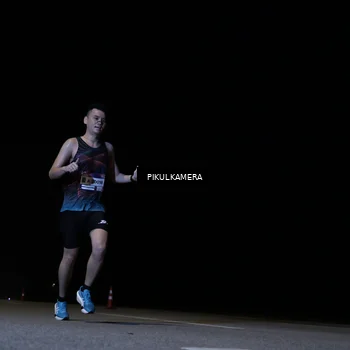 Runner Photo 7514744
