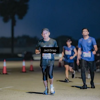 Runner Photo 7514762