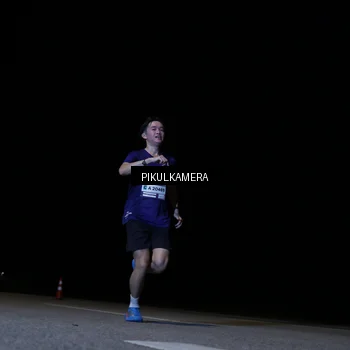 Runner Photo 7514775