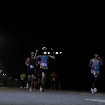 Runner Photo 7514824