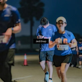 Runner Photo 7514845