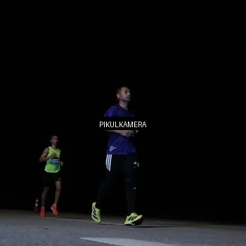 Runner Photo 7514862