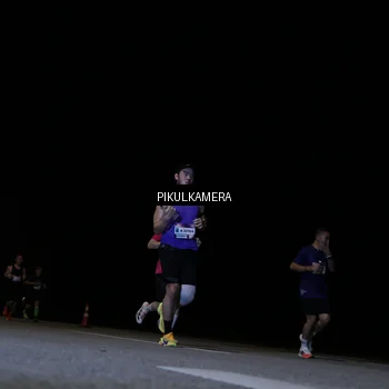 Runner Photo 7514896