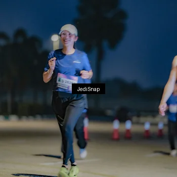 Runner Photo 7514899