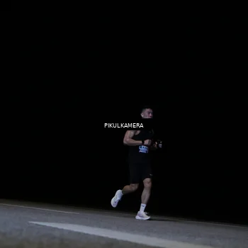 Runner Photo 7514932