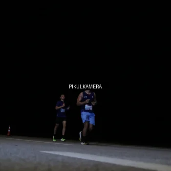 Runner Photo 7514945