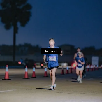 Runner Photo 7514958