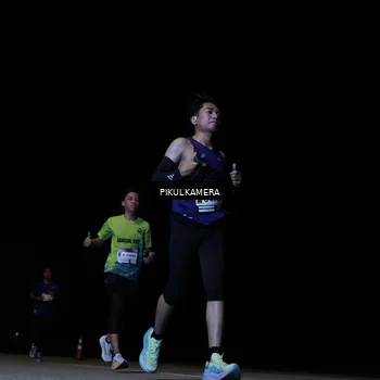 Runner Photo 7514971
