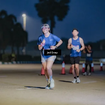 Runner Photo 7514975