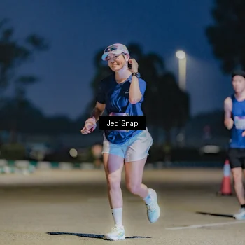 Runner Photo 7514996