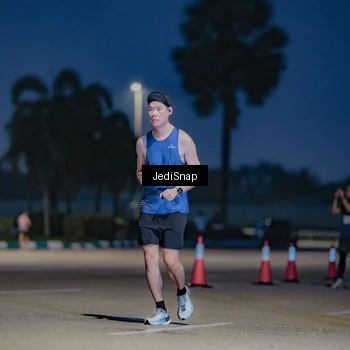 Runner Photo 7514999