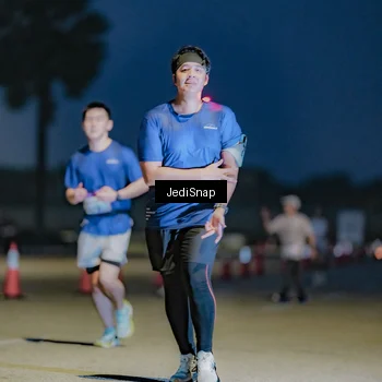Runner Photo 7515012