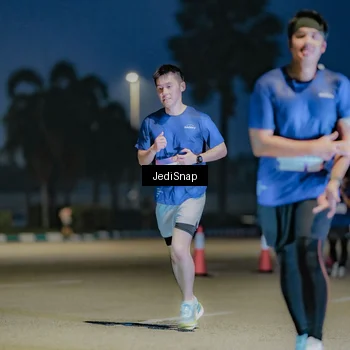 Runner Photo 7515013