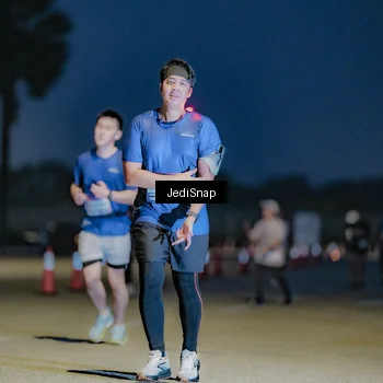 Runner Photo 7515017